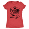 Dachshund t-shirt I wonder what my dog named me funny shirt for dog lovers Vintage Red