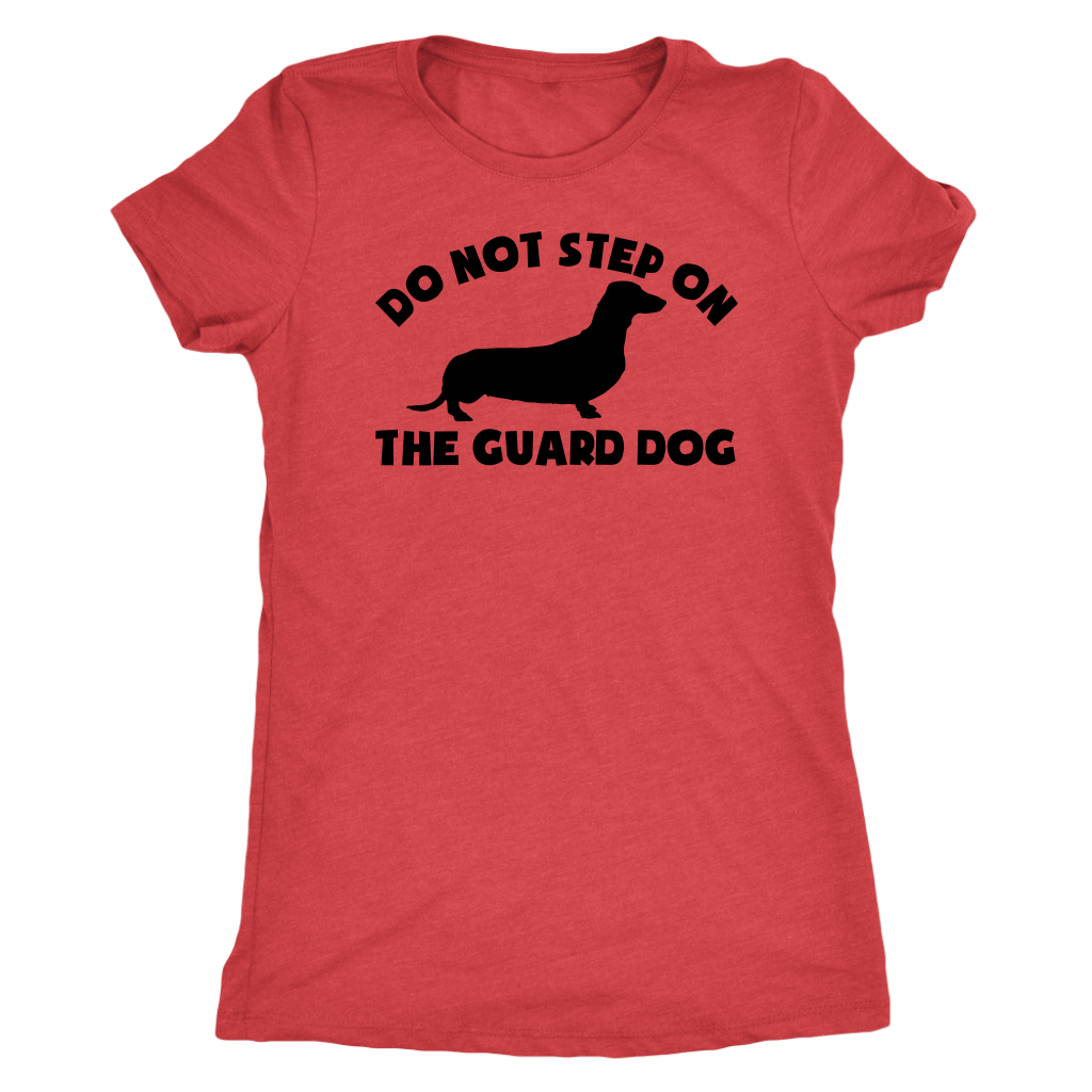 Dachshund silhouette t-shirt do not step on the guard dog Vintage Red